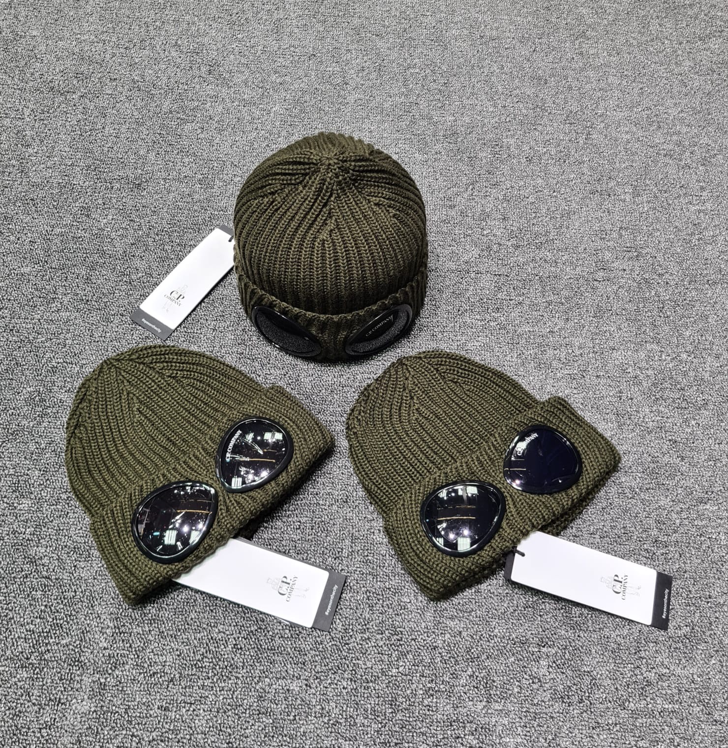 Шапка смотреть фото