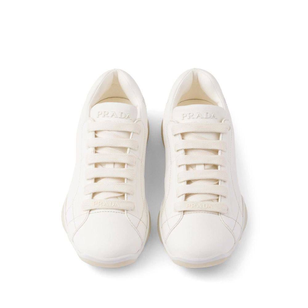 Кроссовки смотреть фото