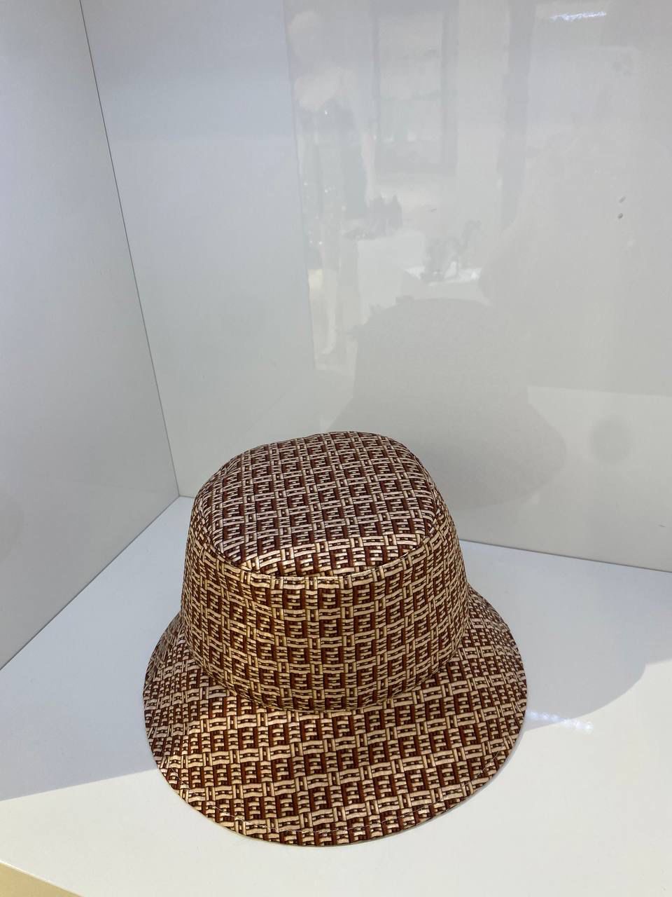 Панама Fendi смотреть фото