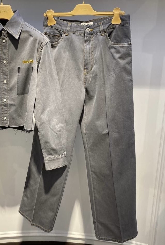 Джинсы Miu Miu смотреть фото