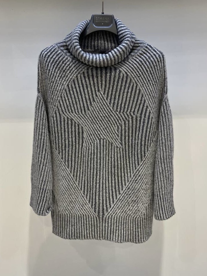 Свитер Lorena Antoniazzi смотреть фото