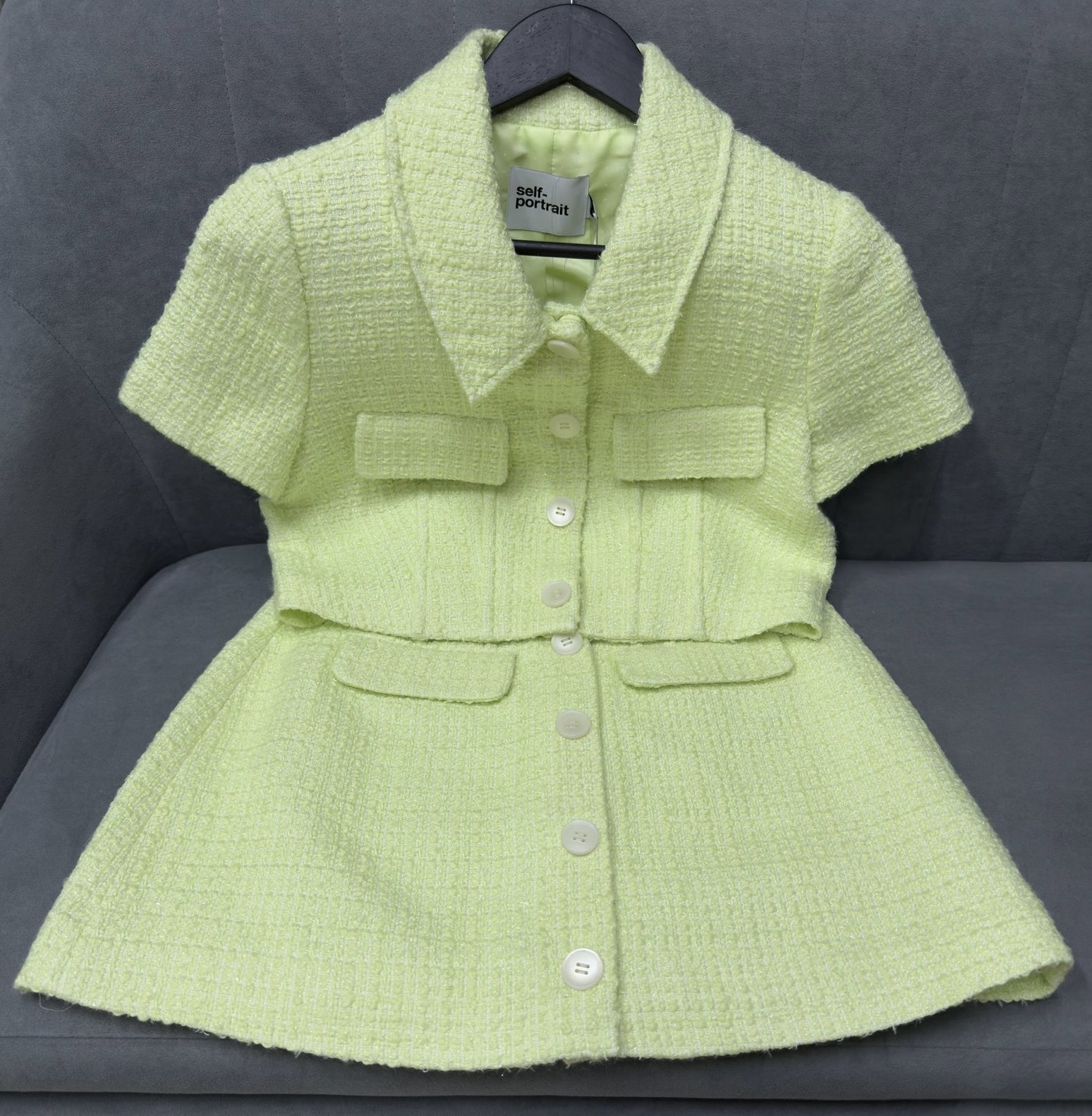 Костюм Self-Portrait смотреть фото