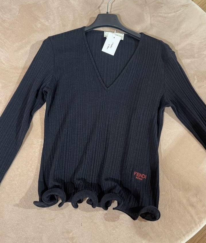 Топ Fendi смотреть фото
