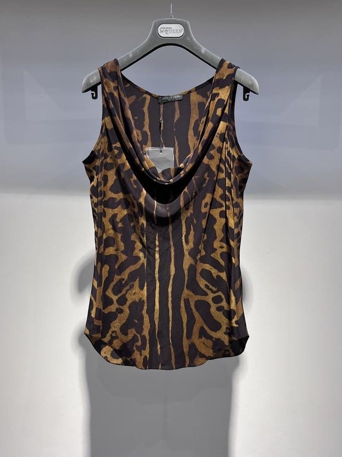 Топ Alexander McQueen смотреть фото