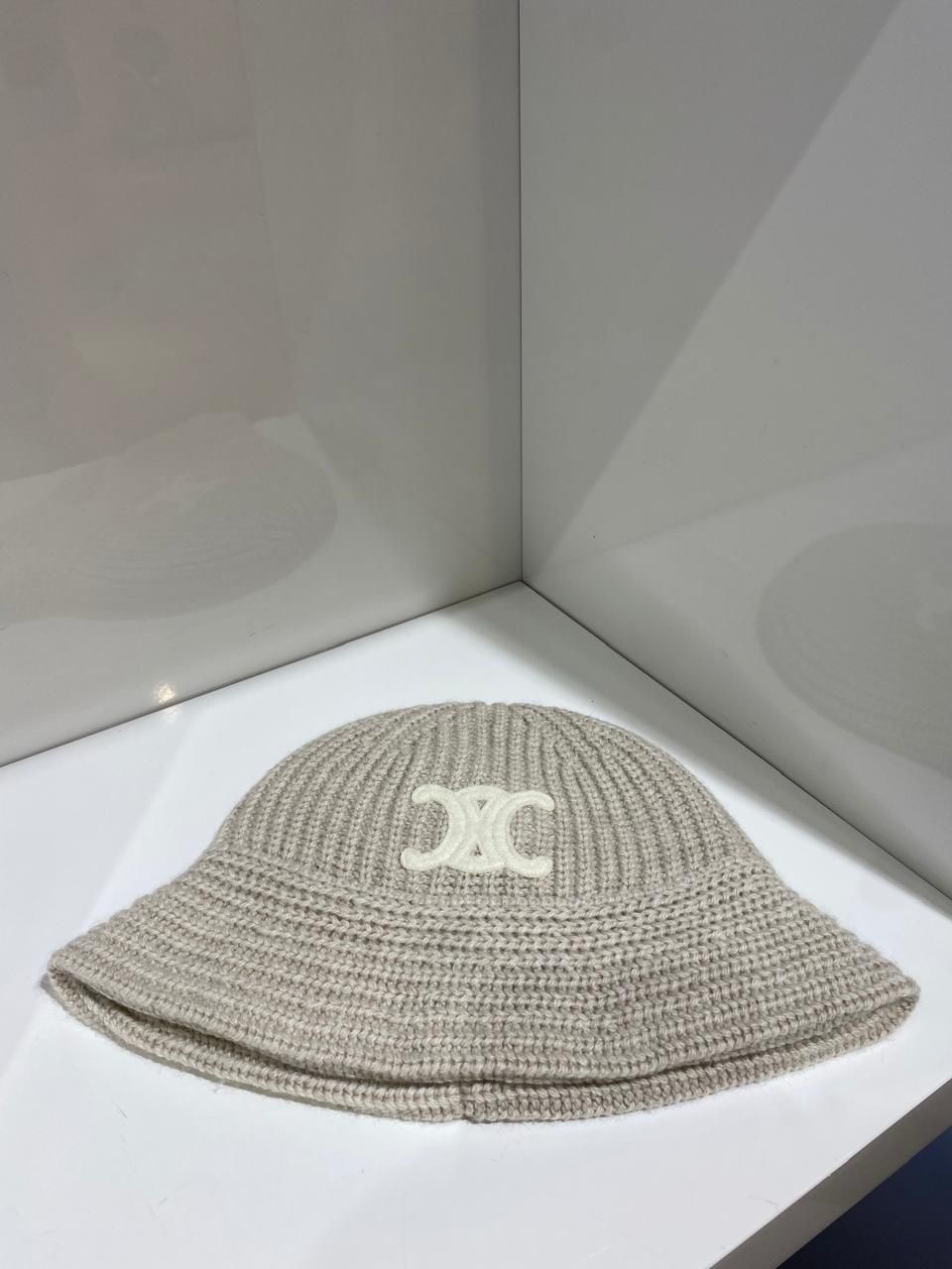 Шапка смотреть фото