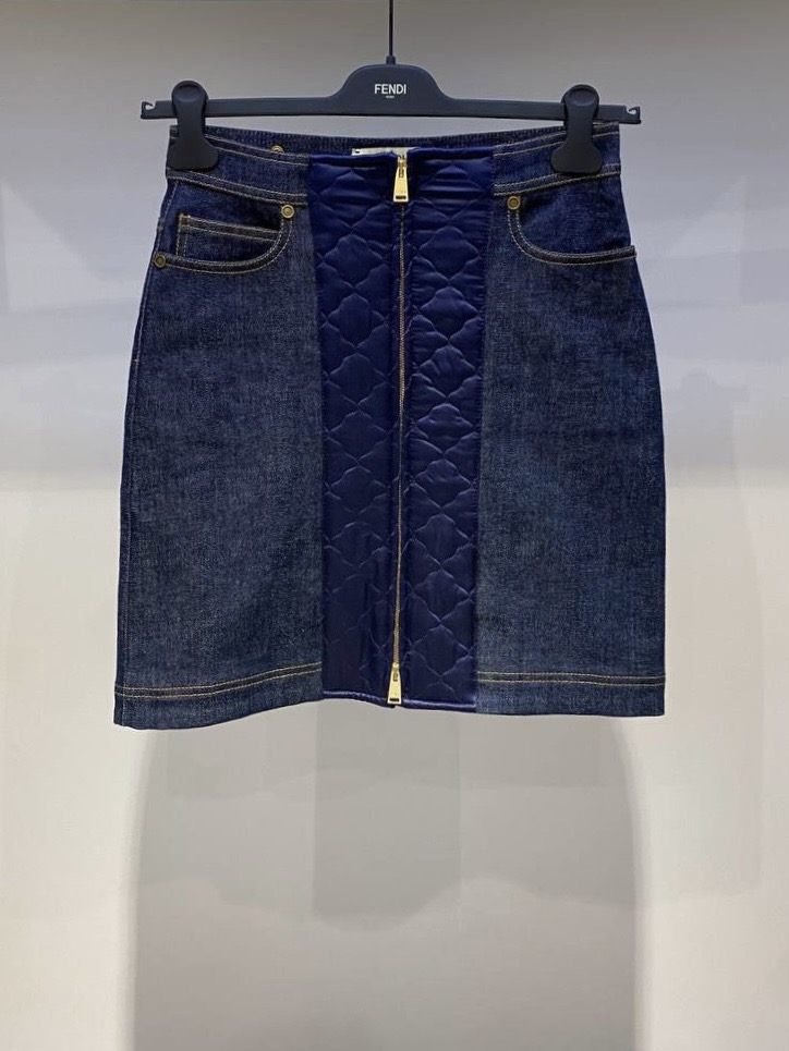 Джинсовая юбка Fendi смотреть фото