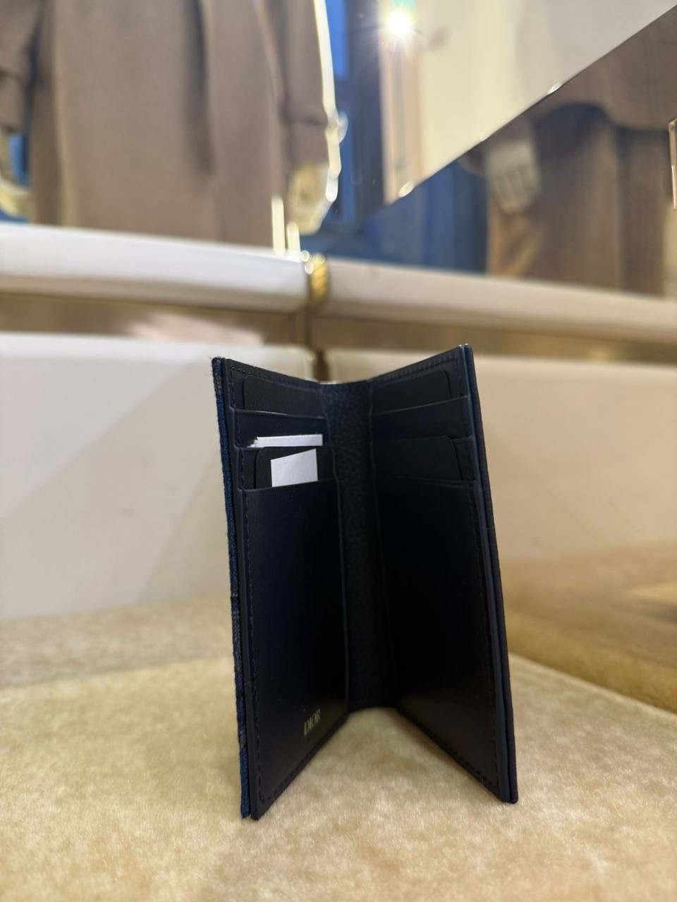 Картхолдер смотреть фото