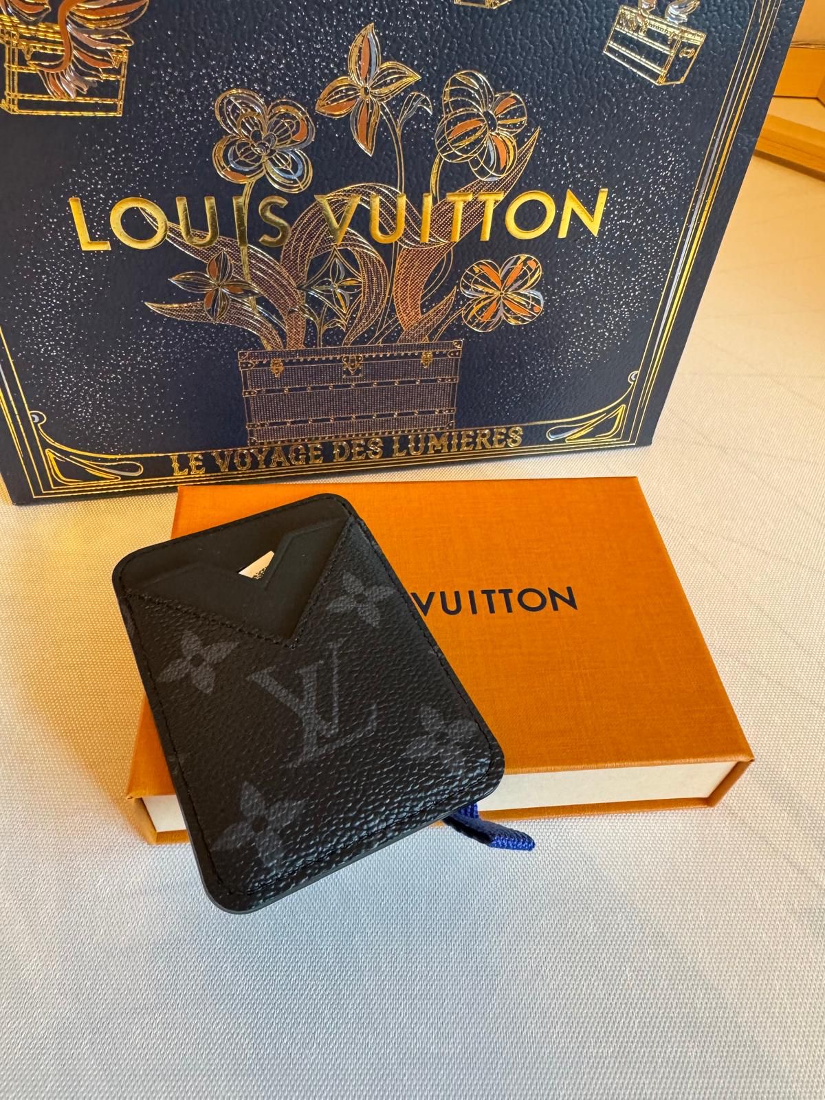 Картхолдер смотреть фото