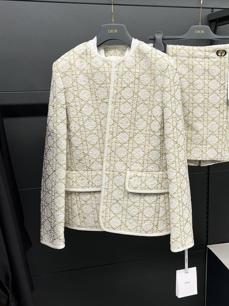 Жакет Christian Dior смотреть фото