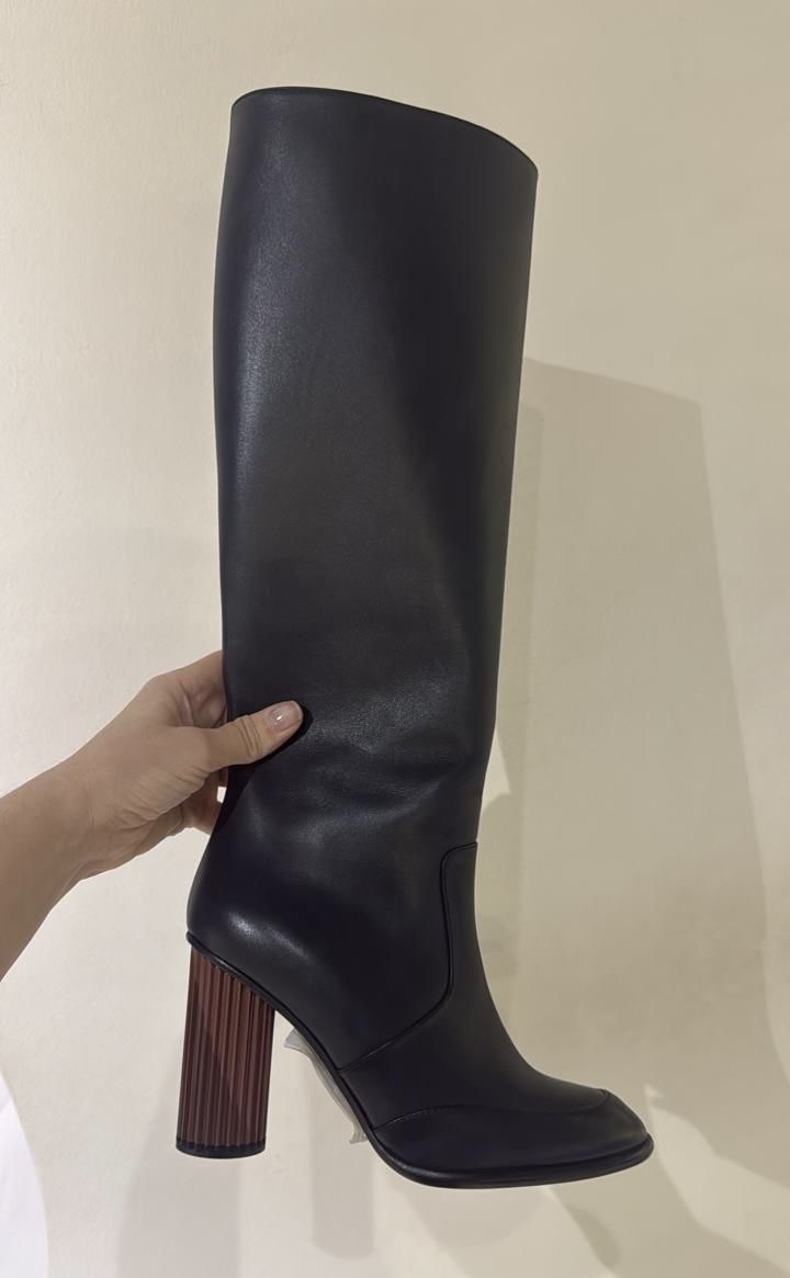 Сапоги смотреть фото