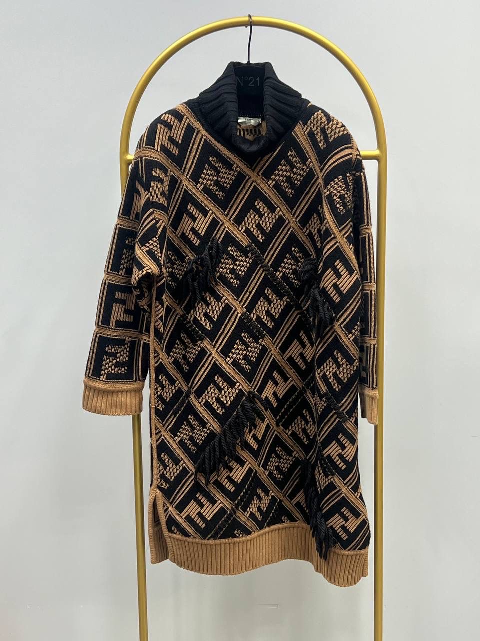 Платье Fendi смотреть фото