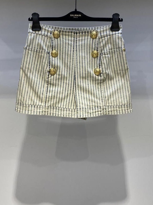 Шорты Шорты Balmain смотреть фото