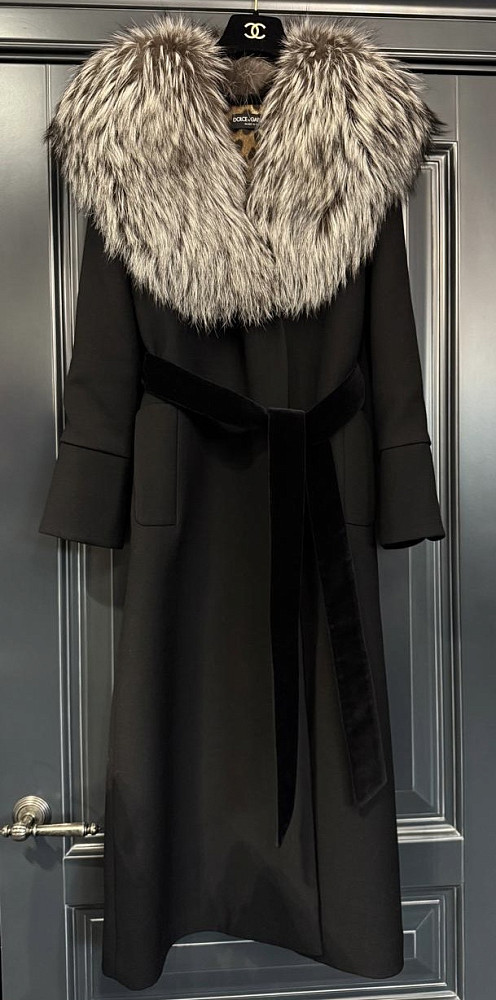 Dolce & Gabbana Пальто