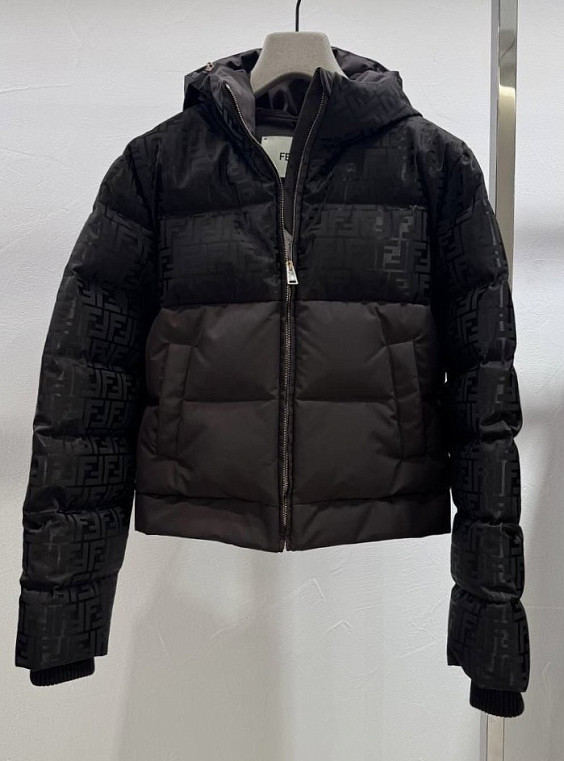 Fendi Пуховик