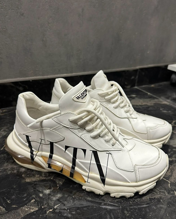 Valentino Кроссовки