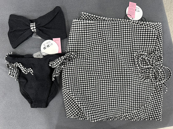 Hunza G Новый комплект купальник и юбка