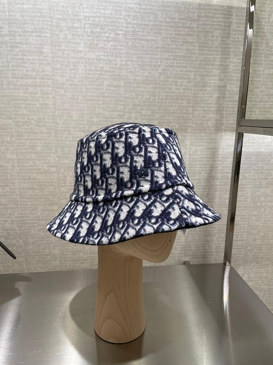 Christian Dior Панама