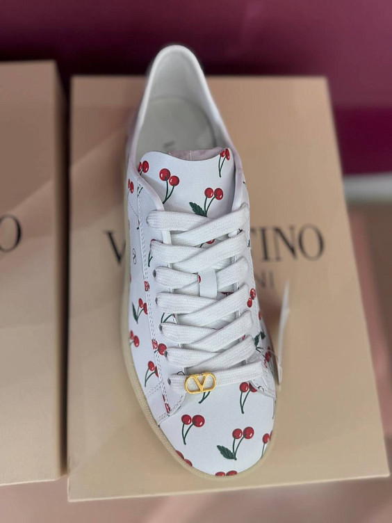 Valentino Кеды
