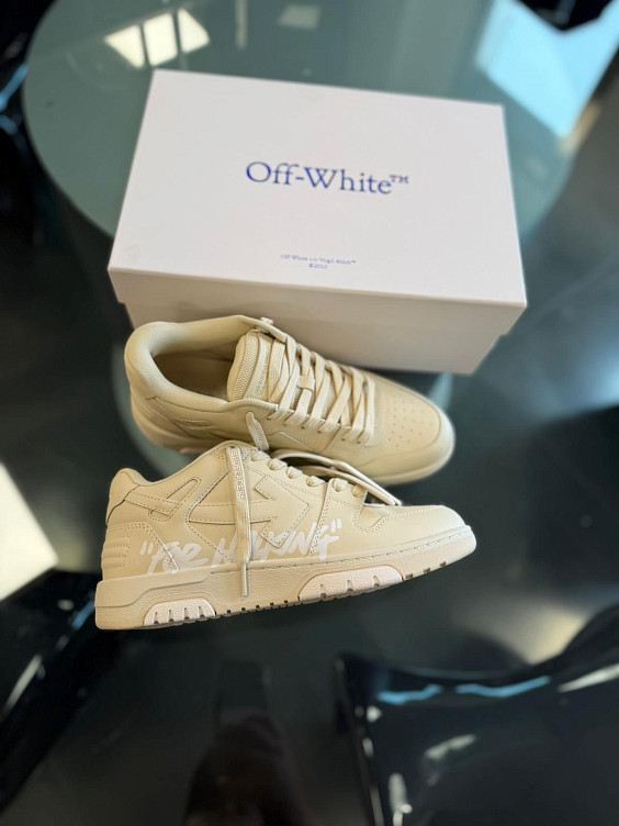 Off-white Кроссовки