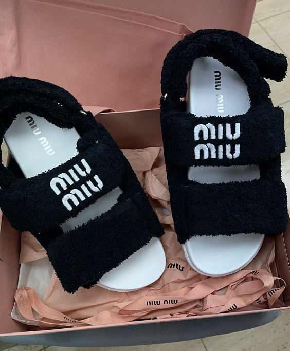 Miu Miu Сандалии