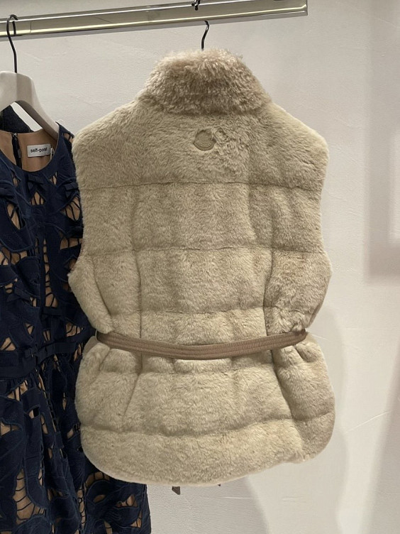Moncler Жилетка