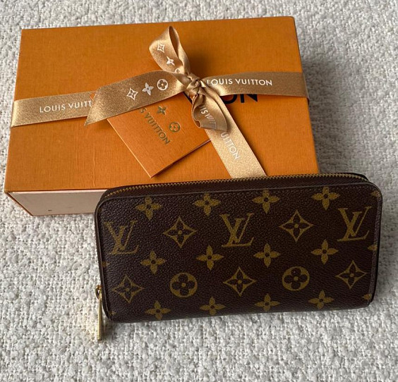 Louis Vuitton Портмоне