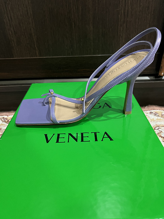 Bottega Veneta Босоножки