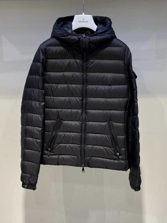 Moncler Куртка