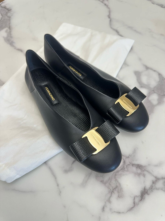 Salvatore Ferragamo Балетки