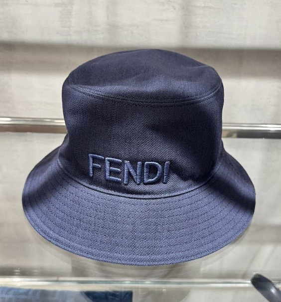 Fendi Панама