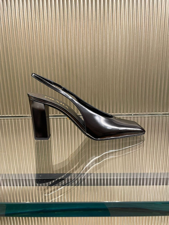 Prada Туфли