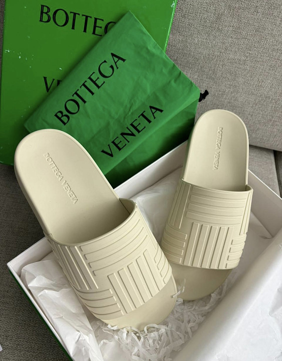 Bottega Veneta Шлёпки