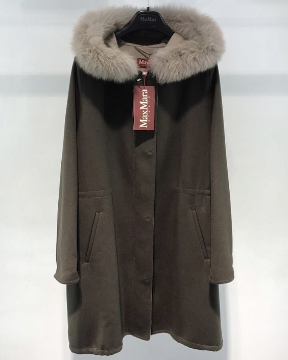 Max Mara Пальто