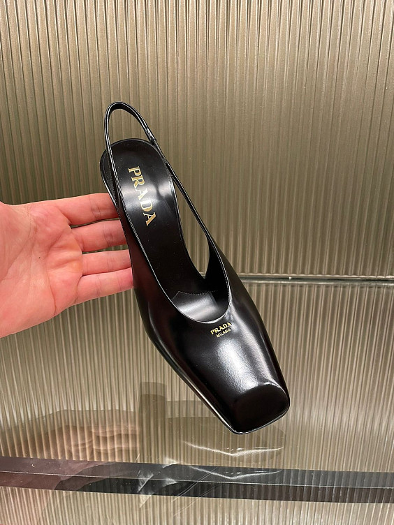 Prada Туфли