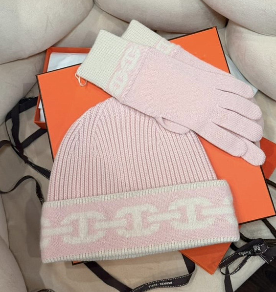 Hermes Шапка и перчатки