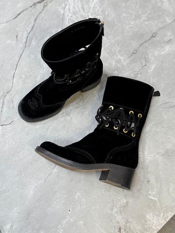 Chanel Ботинки