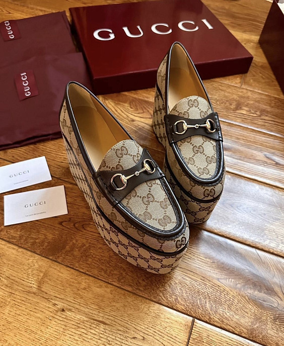 Gucci Лоферы