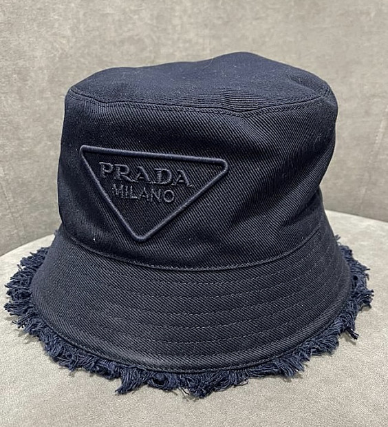 Prada Панама