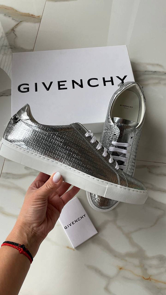 Givenchy Кеды