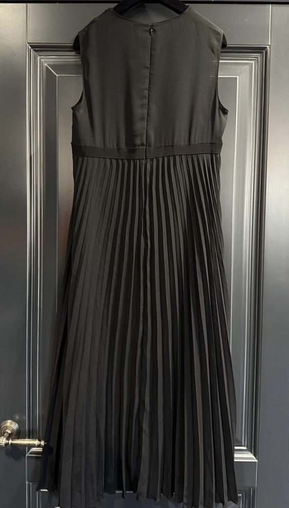 Red Valentino Платье