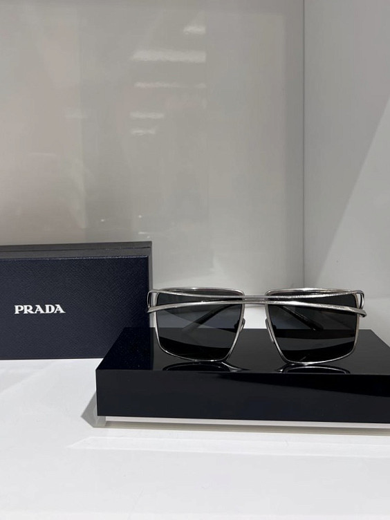 Prada Очки