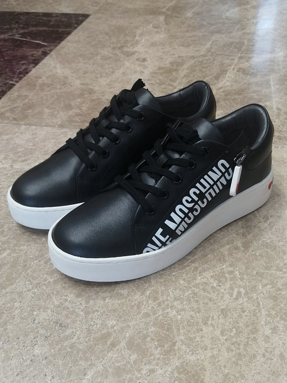 Love Moschino Кеды