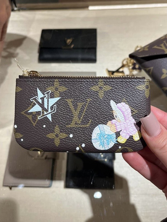 Louis Vuitton Ключница