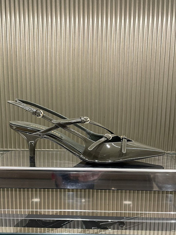 Miu Miu Туфли