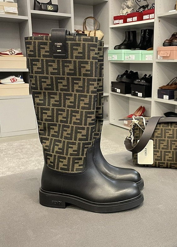 Fendi Сапоги