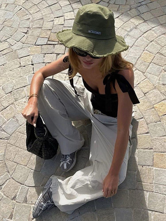 Jacquemus Панама