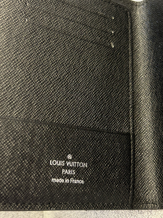 Louis Vuitton Обложка на паспорт