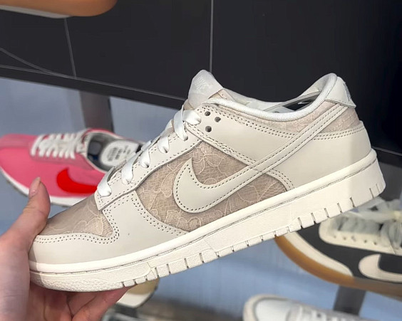 Nike Кроссовки