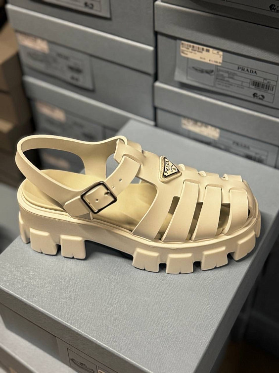 Prada Сандалии
