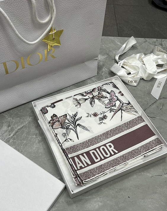 Christian Dior Шаль